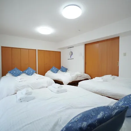 Namba Kuromon House 503 Apartment